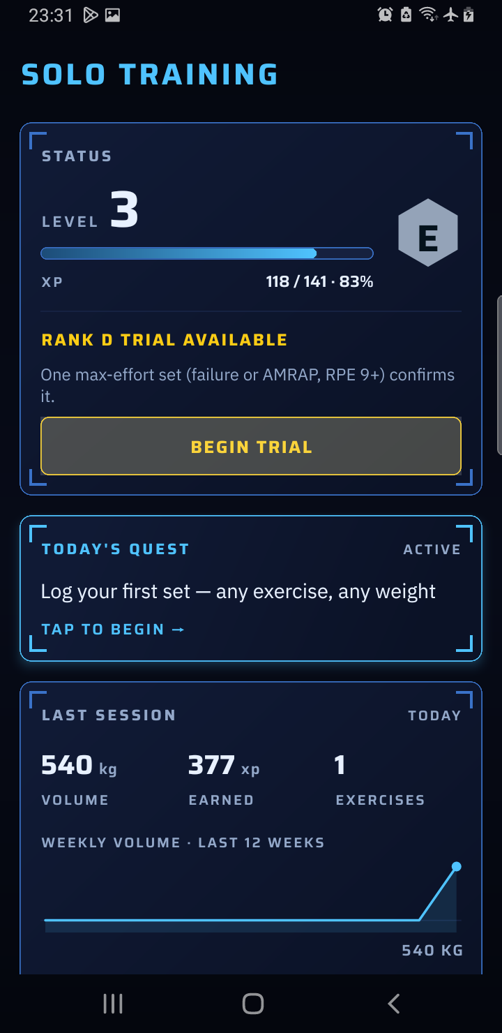 Solo Training home screen — level, XP, today's quest, weekly quota